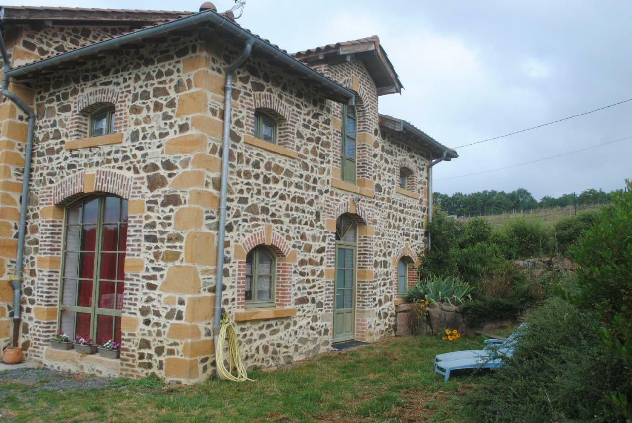 Domaine De La Poyat Acomodação com café da manhã Légny Exterior foto